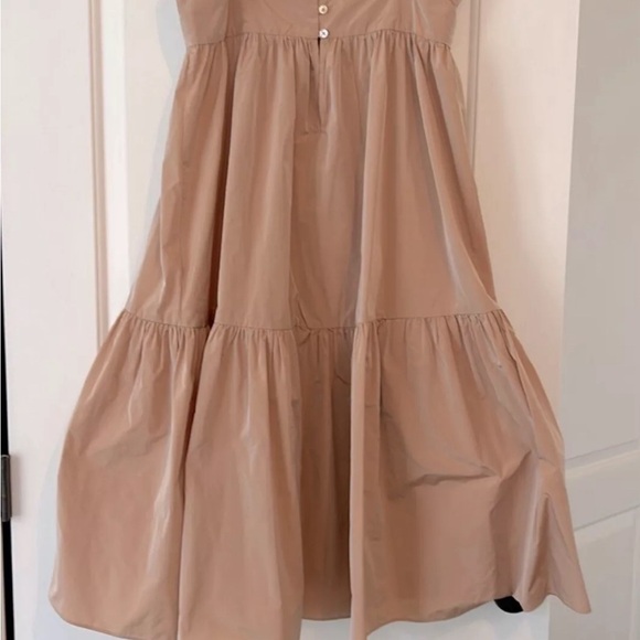 Wilfred By Aritzia Satire Dress Tiered Size Medium Light Peach Pink - Picture 8 of 10